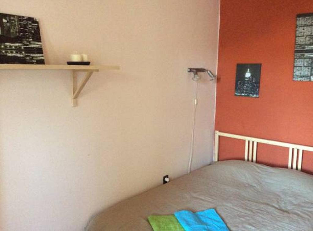 Comedy Apartment بودابست الغرفة الصورة